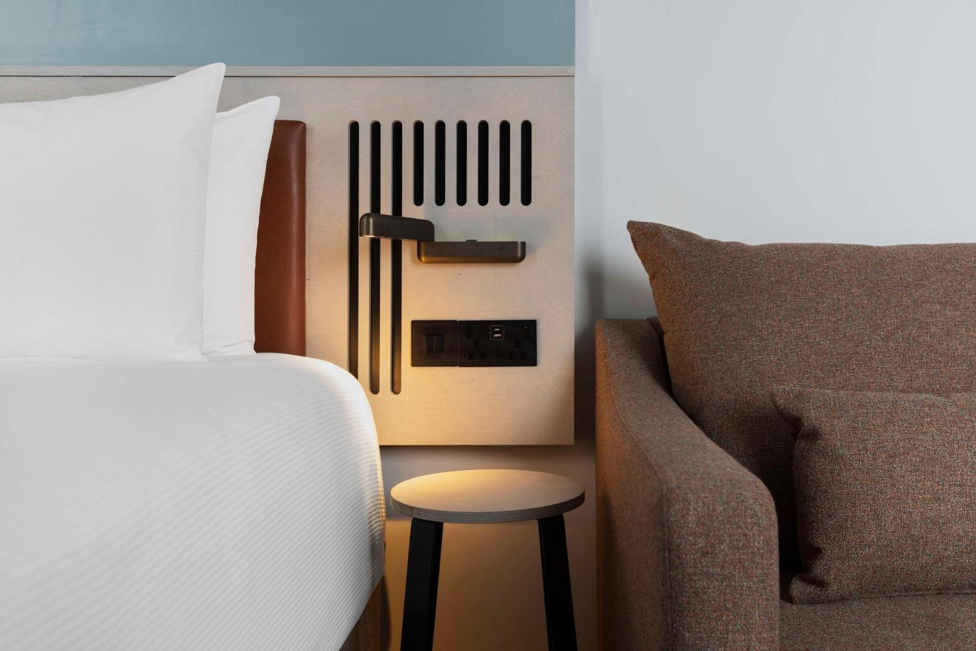 Spark By Hilton London Romford Kültér fotó